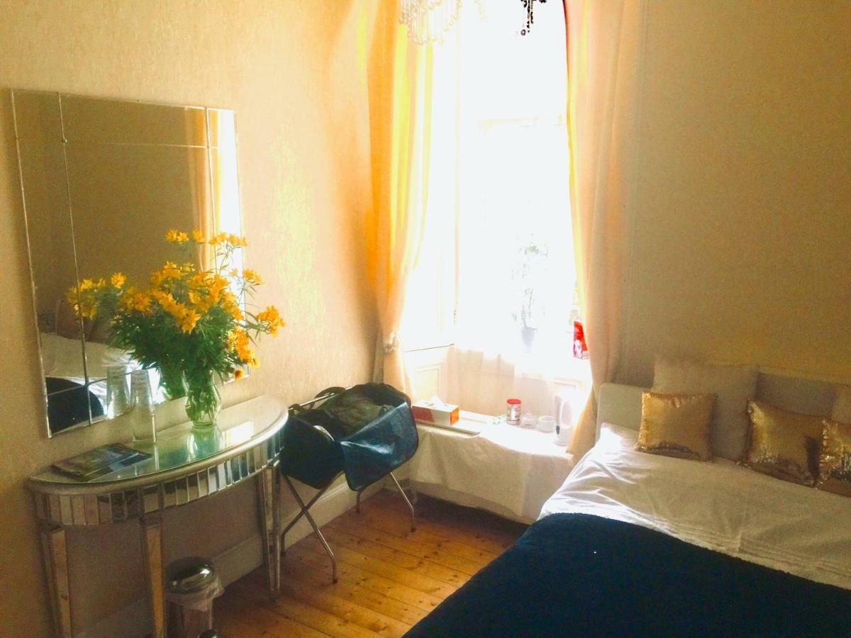 Marchhall Accommodation - Edinburgh — Photos 3